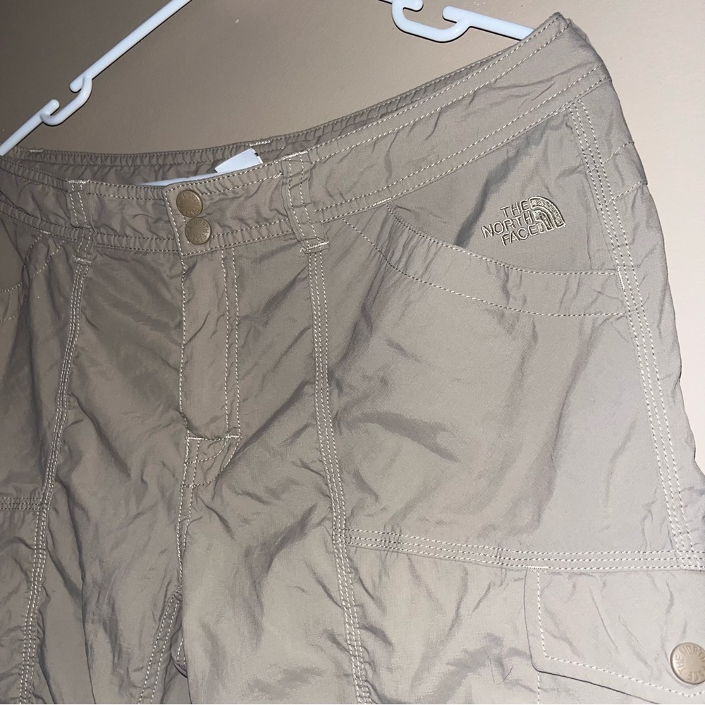 The North Face Shorts - Picture 2 of 5